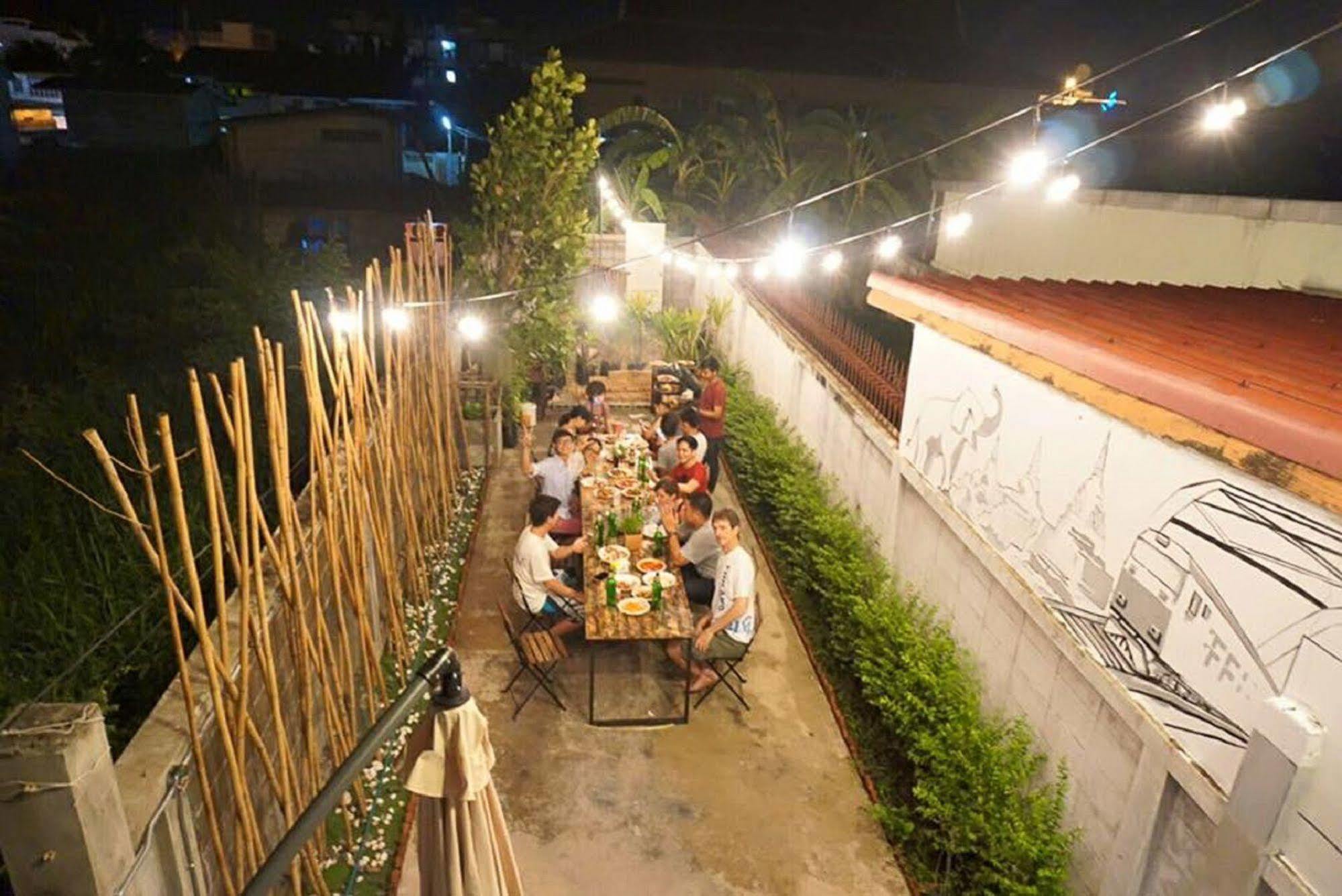 Allsum Hostel Phra Nakhon Si Ayutthaya Exterior foto